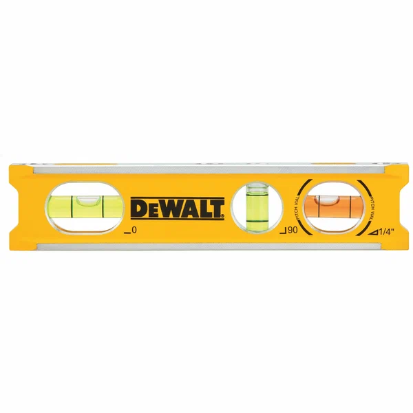Уровень DeWalt 16,5 см 3 глазка магнитный DWHT42525-0 в Екатеринбурге 