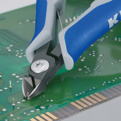 Бокорезы KNIPEX прецизионные острая головка, без фаски, с зажимом, рез: провол. мягк. d 0.1 - 1.3 мм, ср. d 0.8 мм, L-125 мм, чёрн. KN-7962125 в Екатеринбурге 