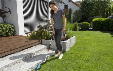 Аккумуляторные садовые ножницы "Gardena" ComfortCut Li 09858-20.000.00 в Екатеринбурге