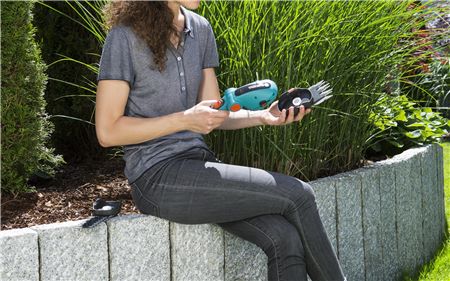 Аккумуляторные садовые ножницы "Gardena" ComfortCut Li 09858-20.000.00 в Екатеринбурге