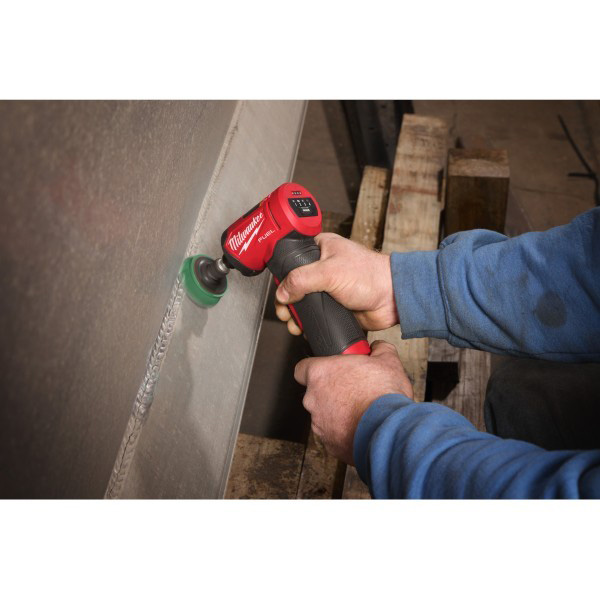 Аккумуляторная угловая шлифмашина Milwaukee M12 FDGA2-522B 4933498980