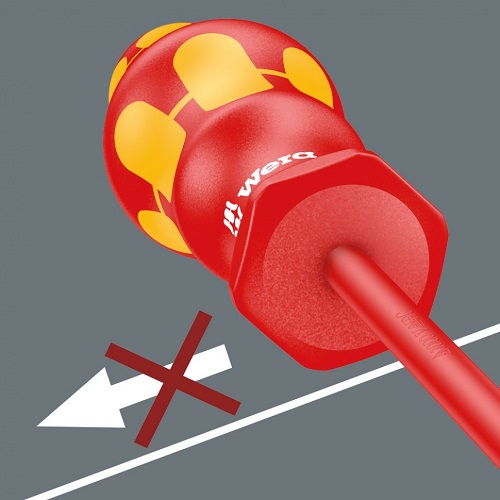 Отвёртка диэлектрическая крестовая Wera 165 i PZ VDE, PZ 4 x 200 мм WE-006168 в Екатеринбурге 