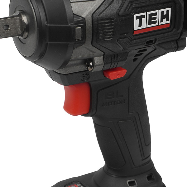 Аккумуляторный ударный гайковерт TEH LW600N-1B в Екатеринбурге