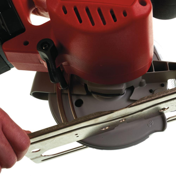 Аккумуляторная циркулярная пила Milwaukee HD28 MS-0 4933416880