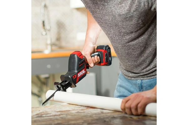 Аккумуляторная сабельная пила SKIL RS5825  RS5825SE00 в Екатеринбурге