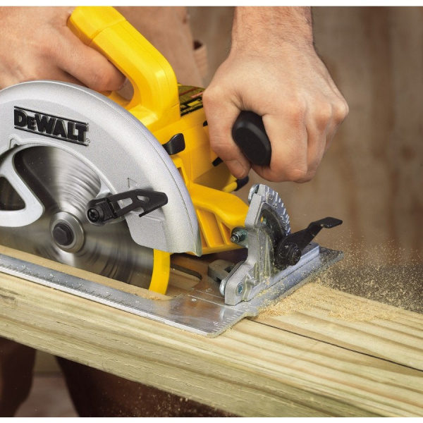Циркулярная пила "DeWalt" DWE575-KS в Екатеринбурге
