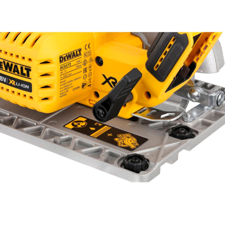 Циркулярная пила аккумуляторная DeWalt DCS572NT-XJ  в Екатеринбурге