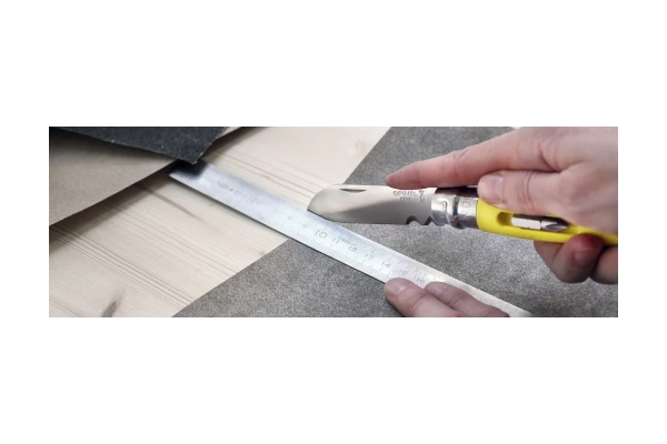 Нож OPINEL 9VRI с отверткой  001804 в Екатеринбурге 