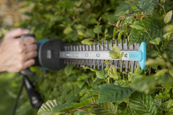 Электрические ножницы для живой изгороди "GARDENA" EasyCut 450/55 09831-34.000.00 в Екатеринбурге