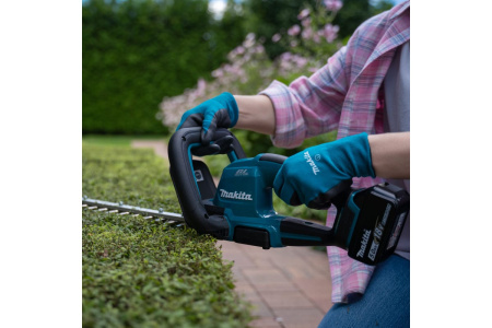 Кусторез аккумуляторный Makita DUH606RT в Екатеринбурге