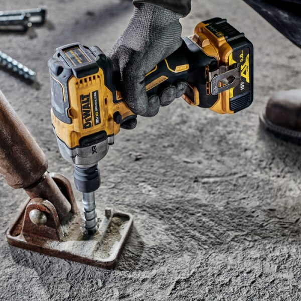Гайковерт аккумуляторный ударный DeWalt DCF891P2T-QW в Екатеринбурге