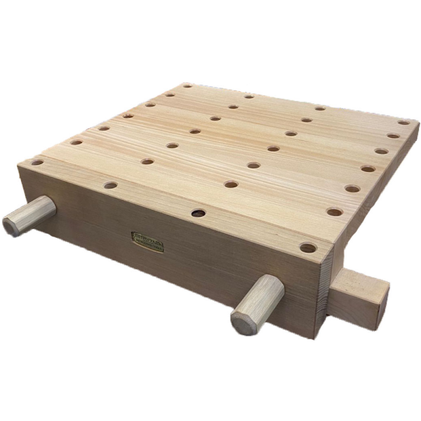 Стол для резьбы по дереву "ПЕТРОГРАДЪ" с тисками   М00018381 в Екатеринбурге