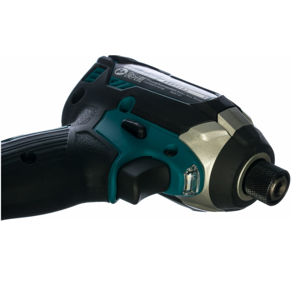 Шуруповерт аккумуляторный ударный MAKITA  DТD153RFE в Екатеринбурге