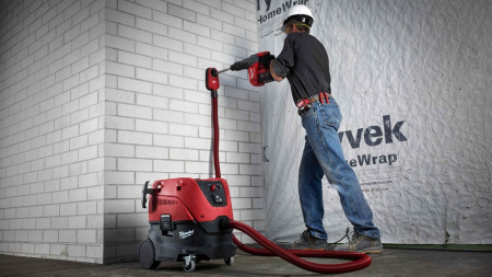 Промышленный пылесос Milwaukee AS-30LAC 4933459411