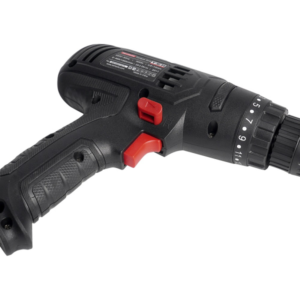 Сетевой двухскорострой шуруповерт TEH TD1003S Двухскоростной шуруповерт, мощность 300 Ватт. Самозажимной в Екатеринбурге