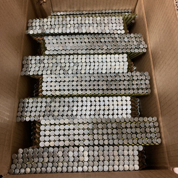 Гвозди для пистолета TRUSTY 21° на пластике 90 мм ершеный оцинкованный 4000 шт  P3190Rcnk в Екатеринбурге