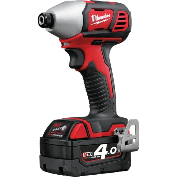 Аккумуляторный ударный винтоверт Milwaukee M18 BID-402C 4933443580