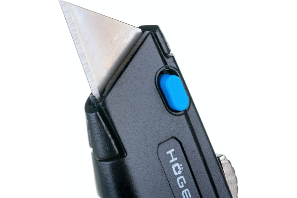 Нож с трапециевидным лезвием HOEGERT 3 лезвия в комплекте  HT4C640 в Екатеринбурге 