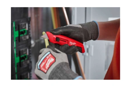 Нож выдвижной многофункциональный MILWAUKEE 4932492378