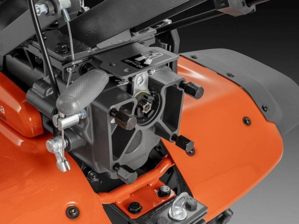 Бензиновый культиватор Husqvarna TF 545P 9676393-02 в Екатеринбурге