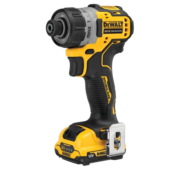 Шуруповерт аккумуляторный DeWalt DCF601D2-QW в Екатеринбурге