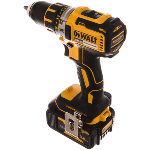 Шуруповерт аккумуляторный DeWalt DCD790M2-QW в Екатеринбурге