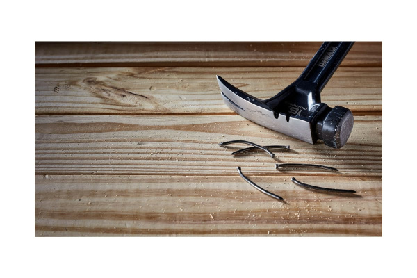 Молоток DeWalt одноэлементный с прямым гвоздодером 454гр.  DWHT51003-0 в Екатеринбурге 