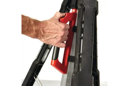 Аккумуляторная высокомощная мачта освещения с функцией зарядного устройства M18 HOSALC-0