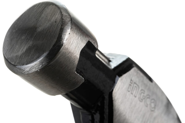 Молоток-гвоздодер INGCO INDUSTRIAL 560 гр  HCH0820 в Екатеринбурге 