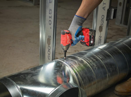 Аккумуляторный ударный винтоверт Milwaukee M18 ONEID-502X FUEL ONE-KEY 4933451370