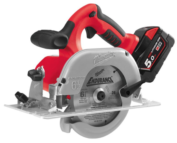 Аккумуляторная циркулярная пила Milwaukee HD28 CS-502C 4933448538