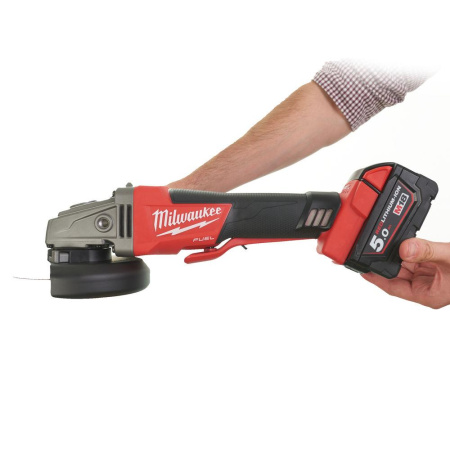Аккумуляторная угловая шлифмашина Milwaukee M18 CAG125XPDB-502X FUEL 4933451544