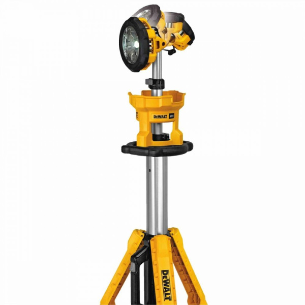 Аккумуляторный фонарь "DeWalt" DCL079-XJ в Екатеринбурге
