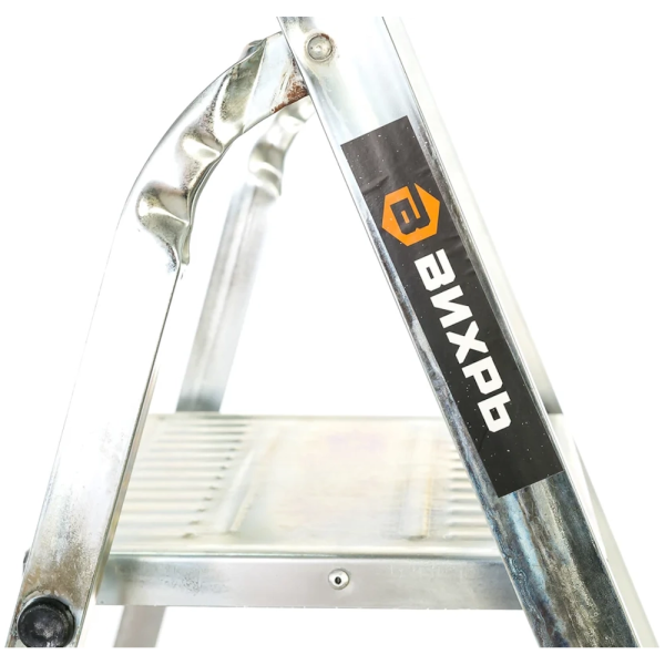 Стремянка стальная Вихрь СС 1х5 73/5/1/9 в Екатеринбурге