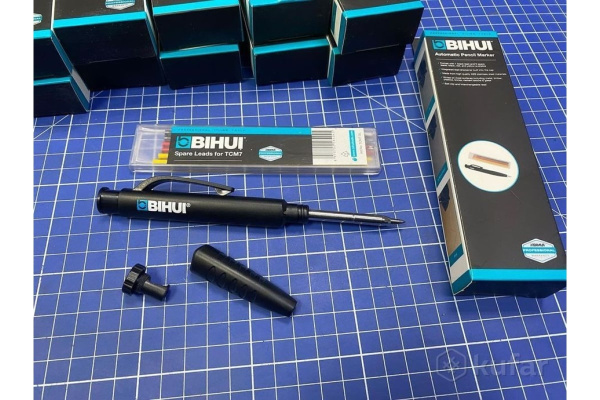 Карандаш строительный автоматический BIHUI d.2.8мм., набор грифелей 6шт.  TCM7 в Екатеринбурге 