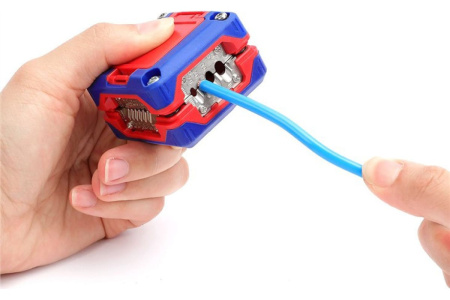 Инструмент для снятия изоляции WORKPRO 0,2-2,5; 3x1,5; 3x2,5; 4-16мм/кв  RG59, RG6  WP291010 в Екатеринбурге 