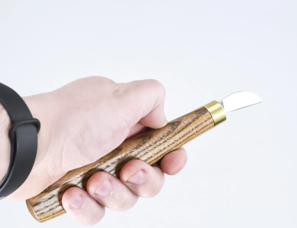 Нож резчицкий ПЕТРОГРАДЪ Попугай 180/30мм. М00014889 в Екатеринбурге 