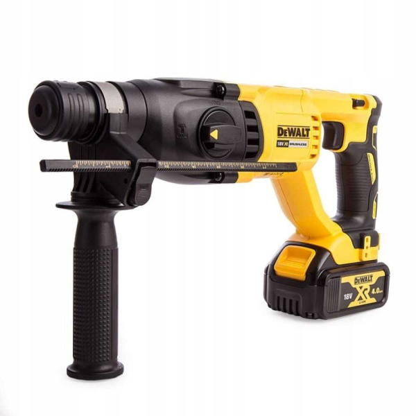 Перфоратор аккумуляторный DeWalt DCH133M1-XJ в Екатеринбурге