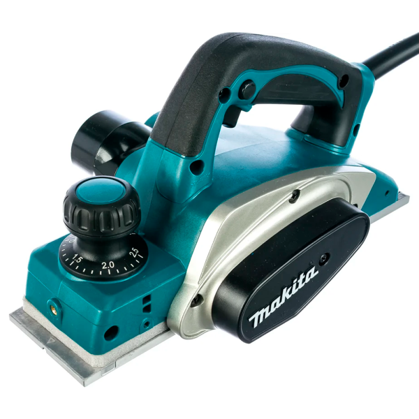 Рубанок Makita КР0800