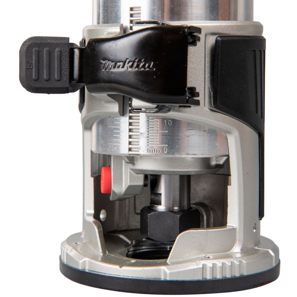 Фрезер аккумуляторный кромочный Makita RT001GZ19 в Екатеринбурге