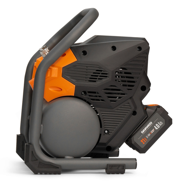 Компрессор аккумуляторный 21В DAEWOO DAC 80S Li SET в Екатеринбурге