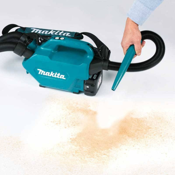 Аккумуляторный пылесос  Makita DСL184Z в Екатеринбурге