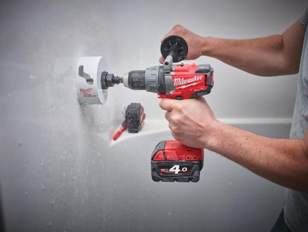 Аккумуляторная безударная дрель-шуруповерт, бесщеточная Milwaukee M18 FUEL FDD-0 4933451063