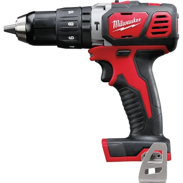Аккумуляторная ударная дрель-шуруповерт Milwaukee M18 BPD-0 4933443500