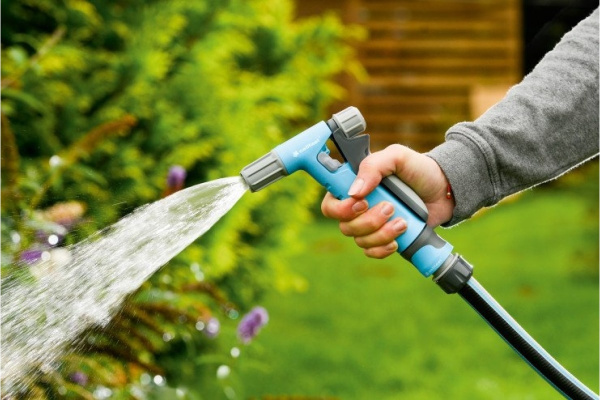 Пистолетный ороситель Cellfast HYDRON 50-737 в Екатеринбурге