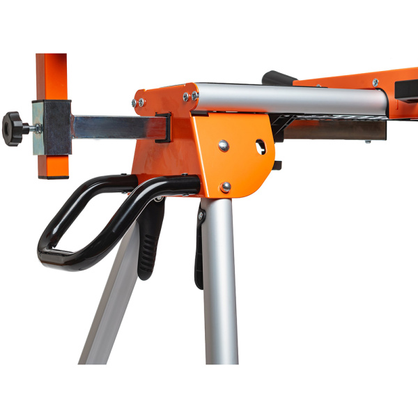 Стол рабочий для торцовочной пилы MAXPILER MMSS-01 (алюм., универс, склад,легкий,рег длины, рукоять,колеса) в Екатеринбурге