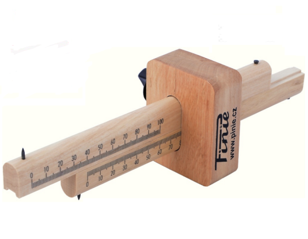 Рейка деревянная "PINIE" со шкалой и чертилкой до 170мм. 210х65х75мм. два зажима