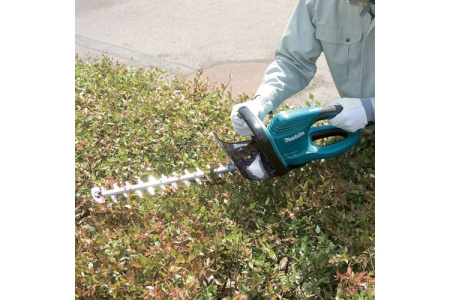 Электрический кусторез Makita UH4570 в Екатеринбурге