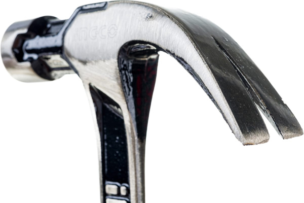 Молоток-гвоздодер INGCO INDUSTRIAL 450 гр  HCH8816 в Екатеринбурге 