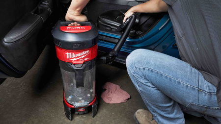 Промышленный пылесос Milwaukee M18 FBPV-0-FUEL BACK VAC 4933464483